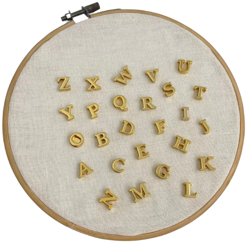Pingente Dourado Passante Letra Inicial
